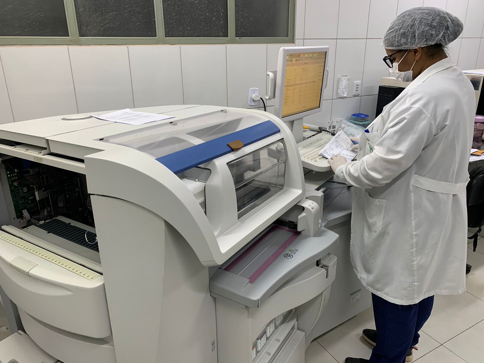 HEJ soma mais de 200 mil exames laboratoriais até setembro 1